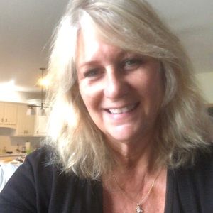 Meet your Posher, Bonita